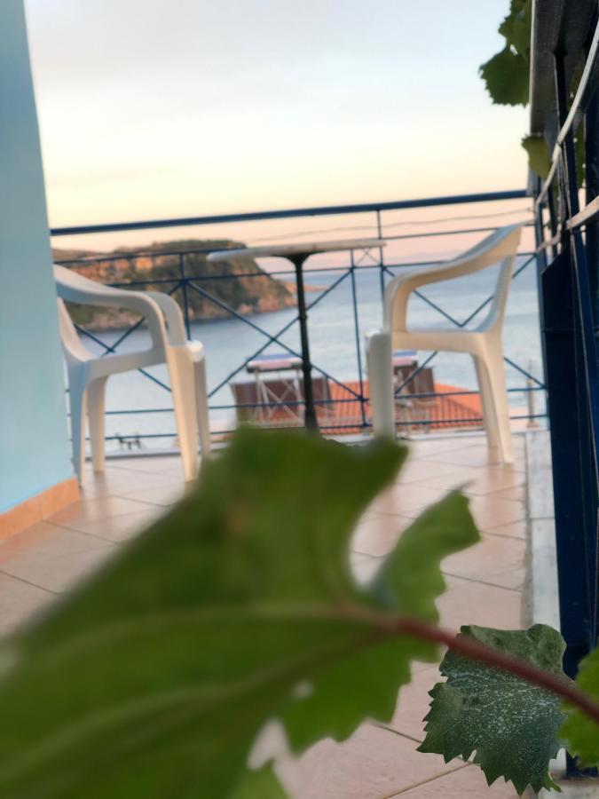 Dina House Appartement Himare Buitenkant foto