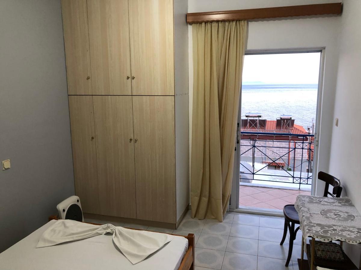 Dina House Appartement Himare Buitenkant foto