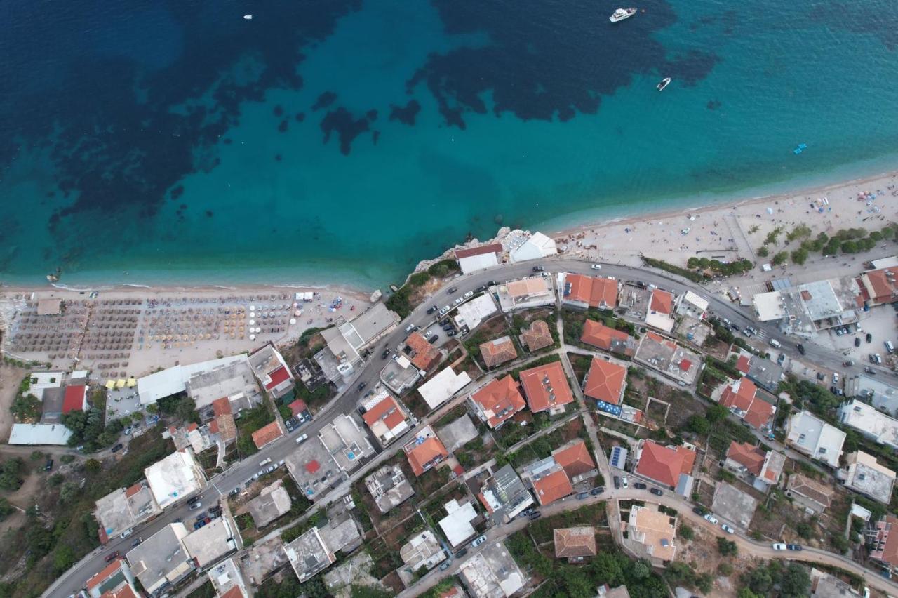 Dina House Appartement Himare Buitenkant foto