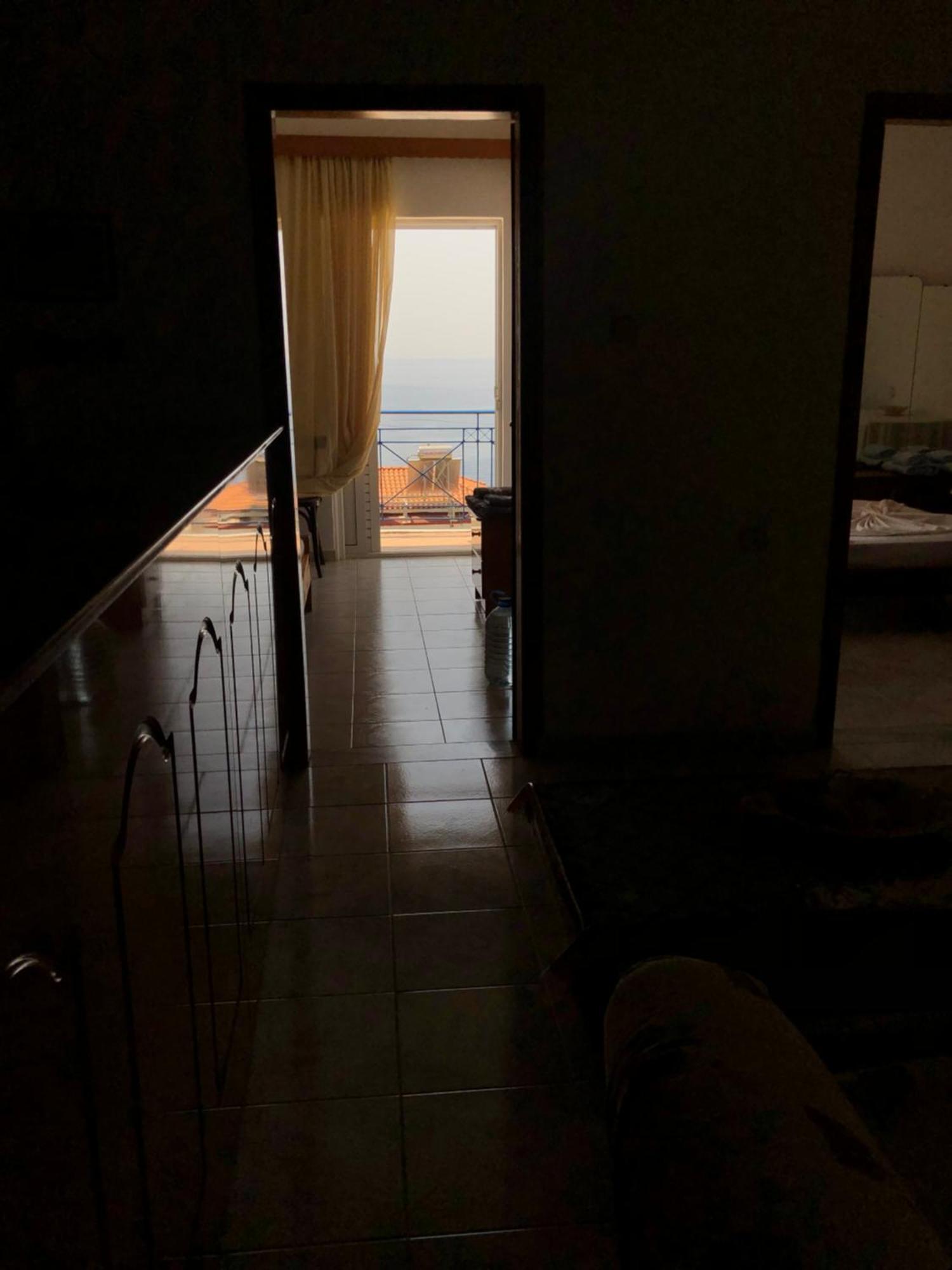 Dina House Appartement Himare Buitenkant foto